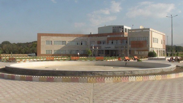 مرکز نوآوری و شکوفایی دانشگاه آیت‌الله العظمی بروجردی افتتاح شد