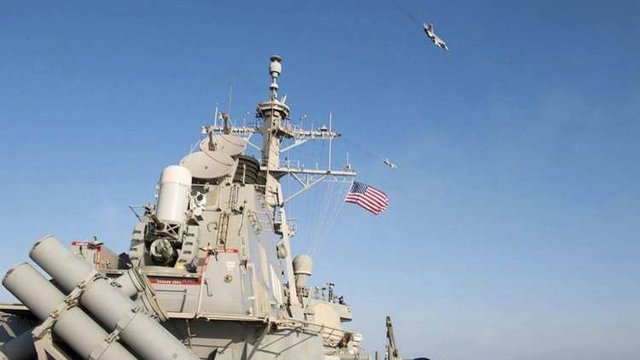 سناتور روس: کشتی جنگی آمریکا در دریای سیاه باید فاصله‌اش را با ما حفظ کند