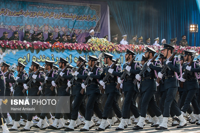 بیانیه نیروی انتظامی در گرامی داشت روز ارتش