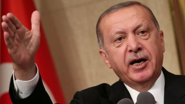 اردوغان: برخی به بهانه مبارزه با داعش با دیگر گروه‌های تروریستی همکاری می‌کنند