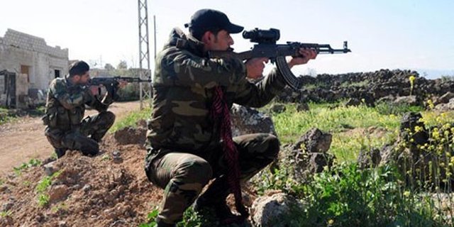 ارتش سوریه تلاش شورشیان برای نفوذ به مراکز نظامی حومه حماه را ناکام گذاشت