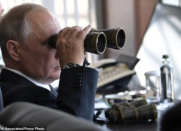 چانه‌زنی‌ها در روسیه برای دادن مجوز به پوتین جهت  آغاز حمله هسته‌ای