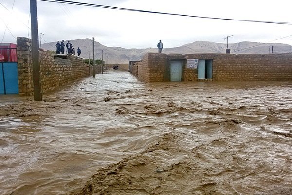 امدادرسانی به ۱۴۰۳ نفر در سیلاب اخیر لرستان