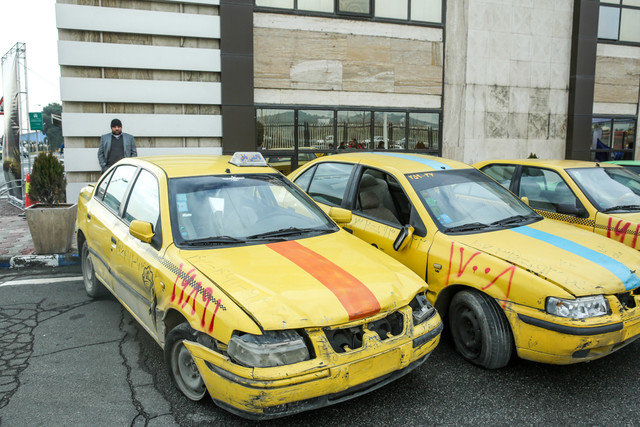اسقاط ۳۰۰ دستگاه تاکسی شهری بدون جایگزین در اهواز