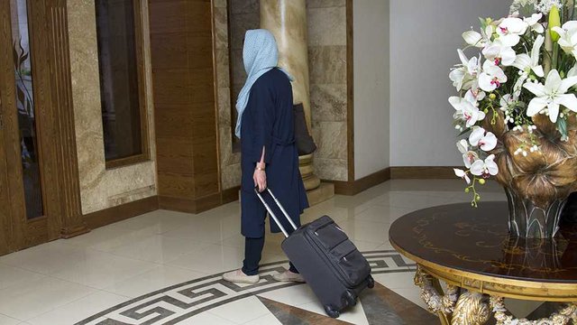 چالش‌های زنان ایرانی برای سفرهای زنانه
