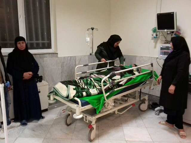 مراجعه بیش از ۹۰۰ “زلزله زده” کرمانشاه به مراکز درمانی