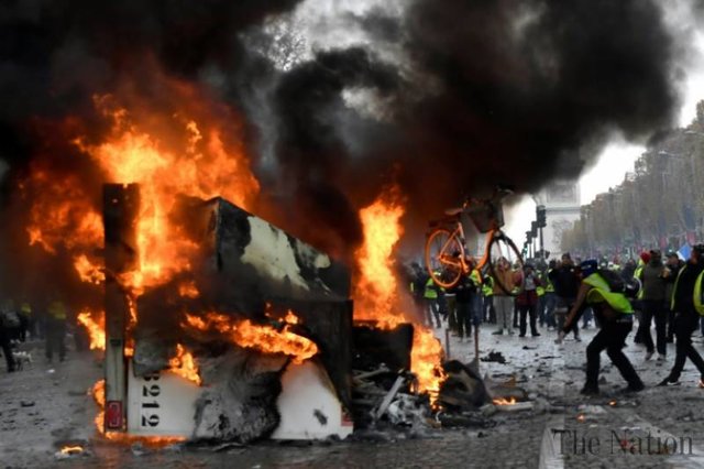 استقرار بیشتر نیروهای پلیس در پاریس برای مقابله با تظاهرات امروز