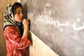 دخترانی که در آذربایجان غربی رنگ مدرسه را نمی‌بینند!