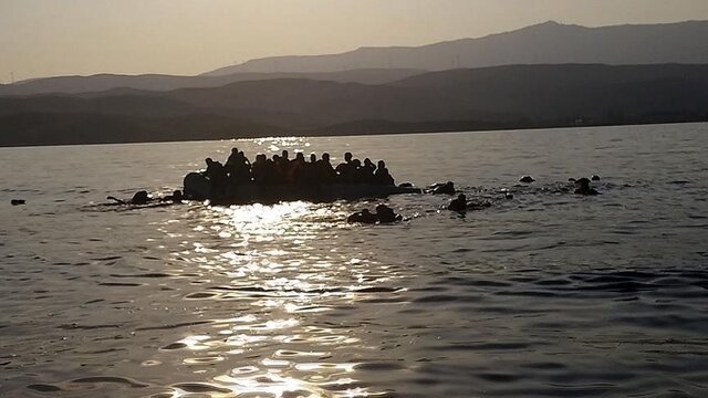 ۲۰۳ مهاجر در آب‌های مدیترانه غرق شدند