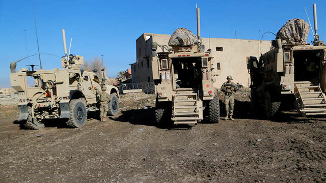 استقرار ادوات نظامی آمریکا در مرز عراق با سوریه