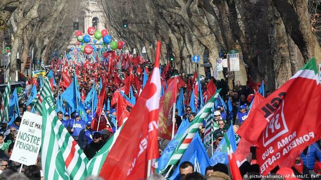 اعتراض گسترده مردم ایتالیا به سیاست‌های دولت پوپولیست