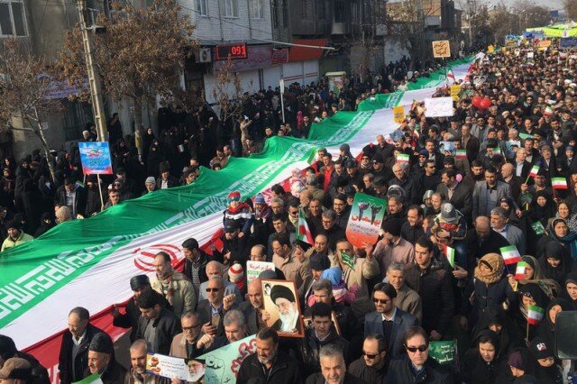 استاندار البرز: حضور مردم در راهپیمایی امسال تماشایی‌ست