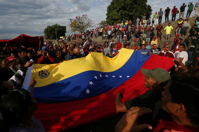 وزارت خارجه آمریکا شهروندانش را به خروج از ونزوئلا تشویق کرد
