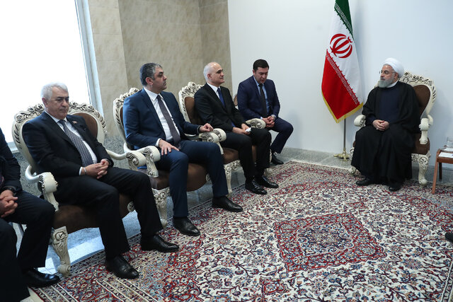 روابط تهران – باکو رو به تعمیق و توسعه است