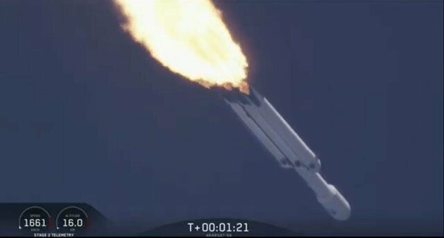 اولین بازگشت موشک ۳گانه به زمین در تاریخ