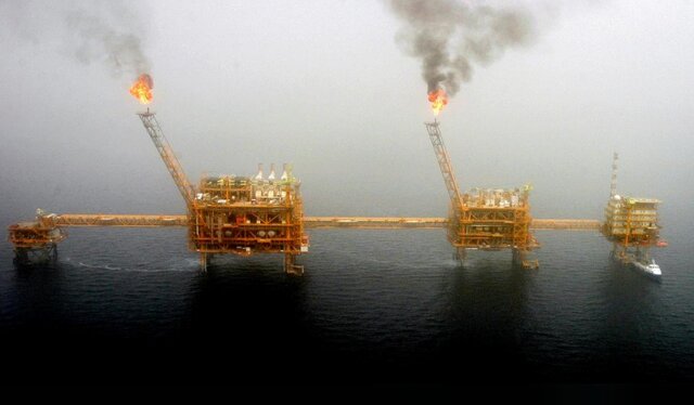 رضایی: کشورها مجبور به خرید نفت از ایران هستند