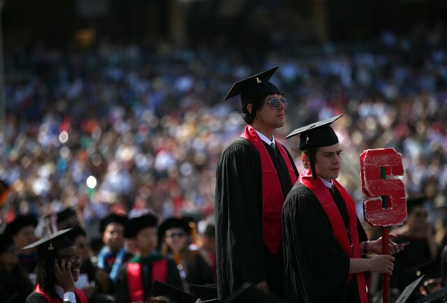 مدرک کارشناسی در دانشگاه استنفورد چه‌ قدر هزینه برمی‌دارد؟