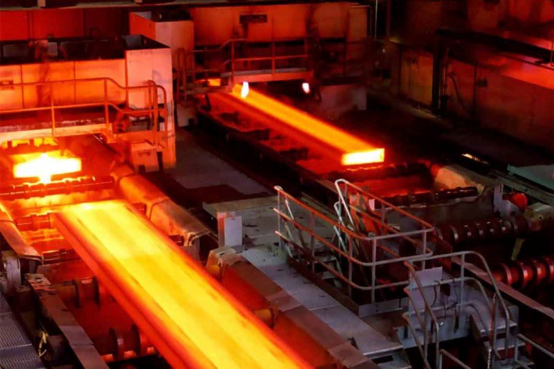 نصب تجهیزات نخستین کارخانه آهن اسفنجی ایرانی در چین آغاز شد