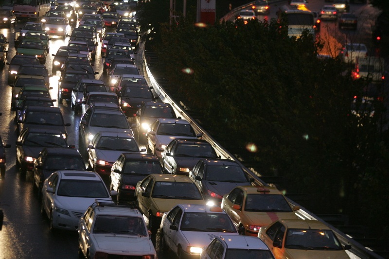 ترافیک سنگین در برخی مقاطع آزادراه قزوین – کرج و قم – تهران