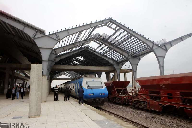 قطارهای مسافری تا پایان سال در مسیر قزوین – رشت تردد می کنند
