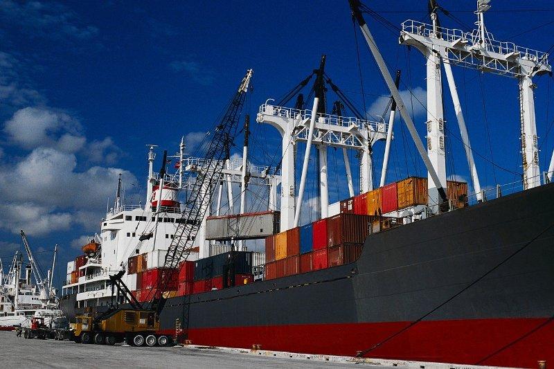 صادرات غیرنفتی کشور افزایش یافته است