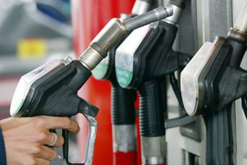فروش سوخت در مناطق مرزی ۵ برابر افزایش یافت