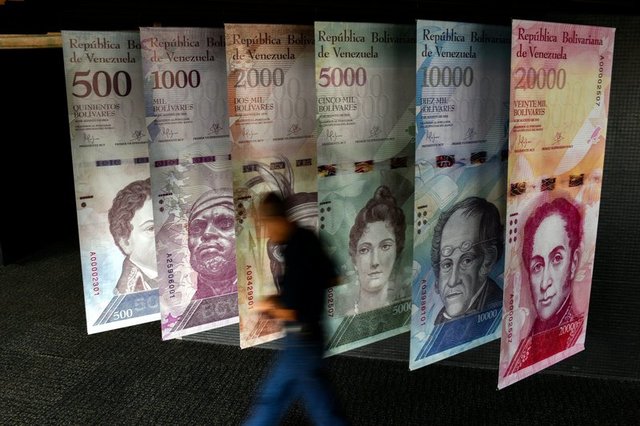 تزریق دلار به بازار ارز ونزوئلا