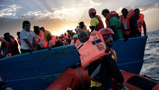 نجات بیش از ۲۰۰ مهاجر از آب‌های لیبی