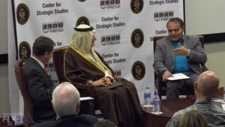 مناظره داغ موسویان و ترکی الفیصل درباره ایران و عربستان