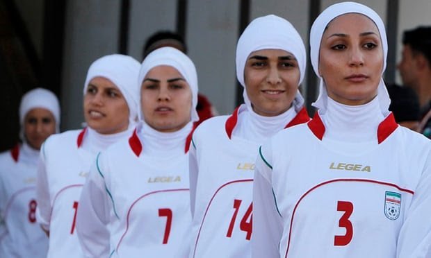 “فوتبال برای همه”/ شعاری که با تلاش زنان مسلمان عملی شد
