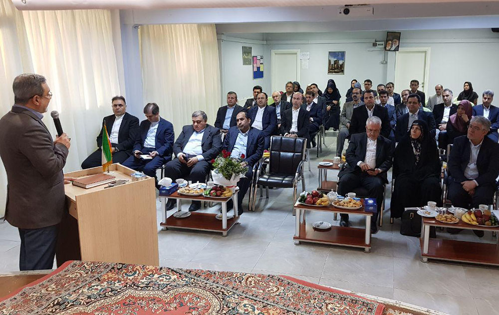 وزیر آموزش و پرورش: برنامه جدی برای تقویت مدارس ایرانی در خارج داریم