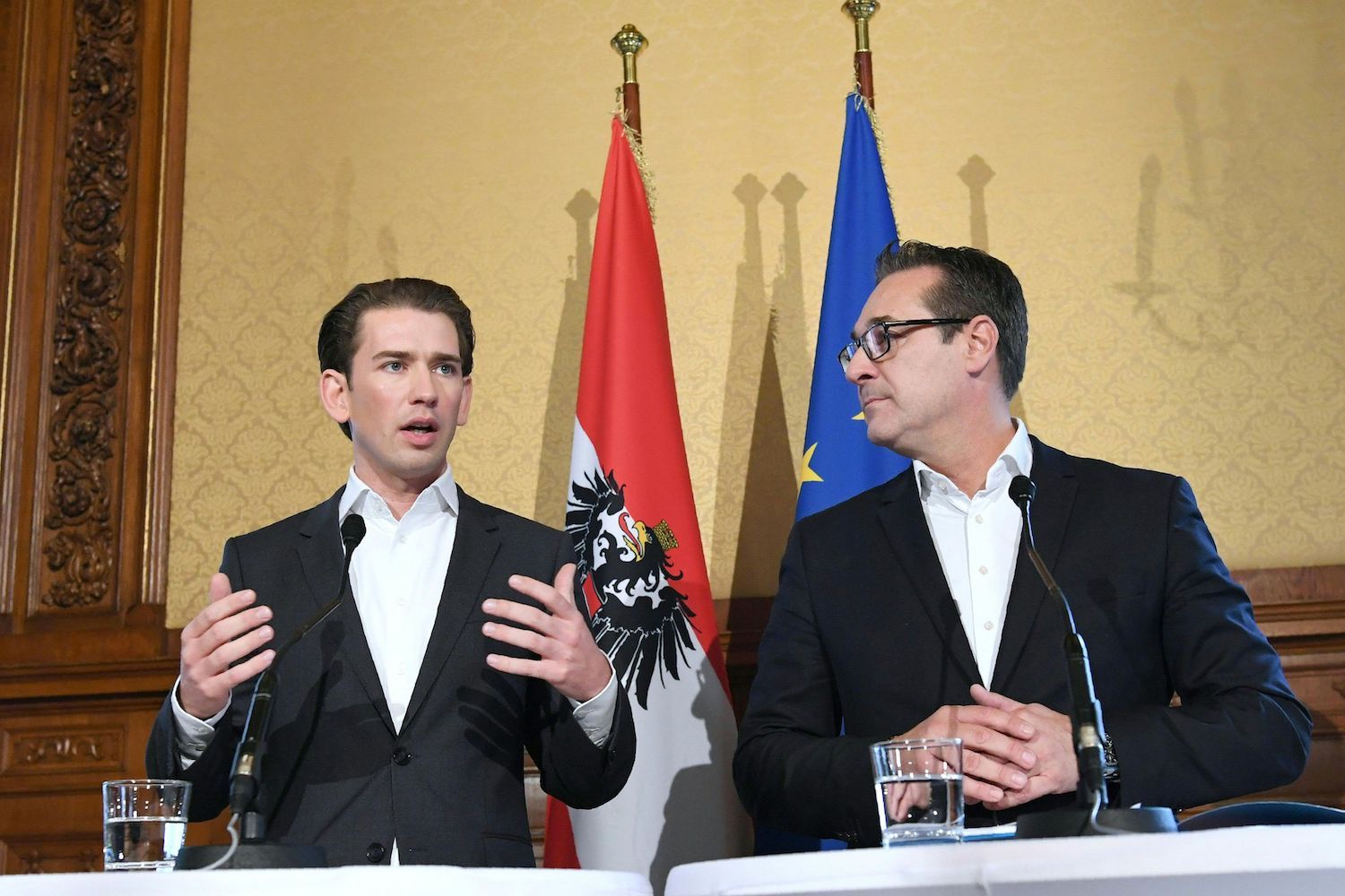 اتریش مقررات مهاجرتی سختگیرانه وضع کرد