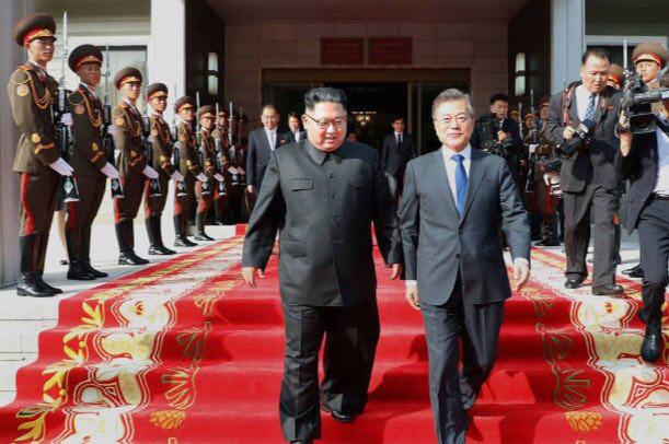ملاقات غیره منتظره رهبران دو کره برای دومین بار