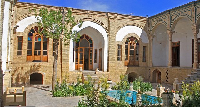 صدها خانه تاریخی در اصفهان معطل مانده است