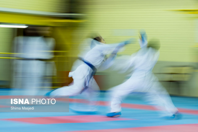 نخستین طلای ایران را محسنیان گرفت/ دو کاراته کای دختران حذف شدند