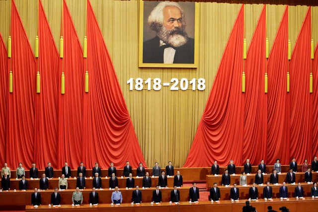 شی جینپینگ: پایبندی به مارکسیسم همچنان کاملاً درست است