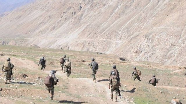 نیروهای افغان یک منطقه راهبردی را از طالبان پس گرفتند