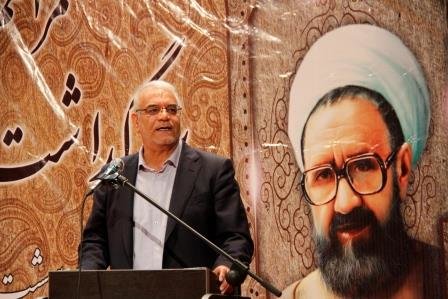 رسالت سنگین اساتید در تربیت نیروی انسانی