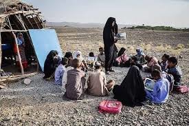 مدارس و معلمان بلوچستان به همت منطقه‌ آزاد چابهار نونوار می‌شوند