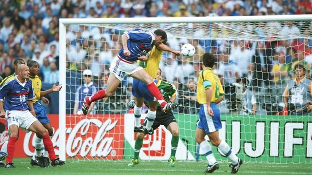 زیدان، قهرمان فرانسه در جام جهانی ۱۹۹۸