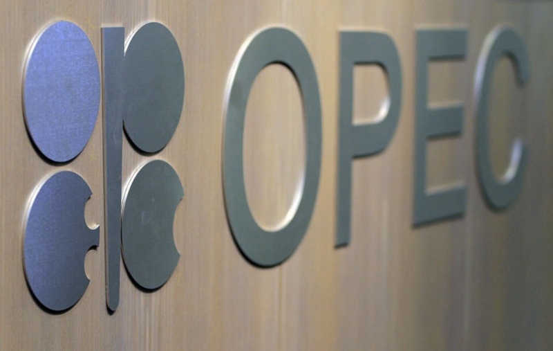 اوپک با وجود نفت ۸۰ دلاری، توافق کاهش تولید را حفظ می کند