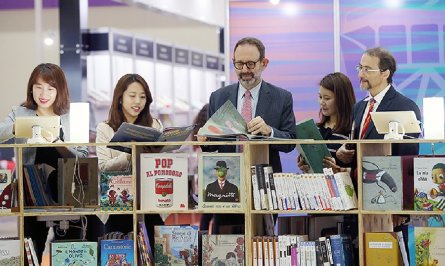 نمایشگاه کتاب کره جنوبی با حضور ایران گشایش یافت