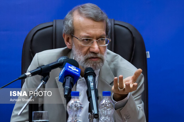 ماموریت لاریجانی به وزیر صنعت و کمیسیون اقتصادی مجلس برای رفع چالش‌های اصناف