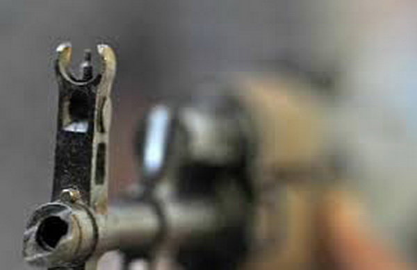 قتل مهندس ۵۰ ساله با اسلحه شکاری در آبیک