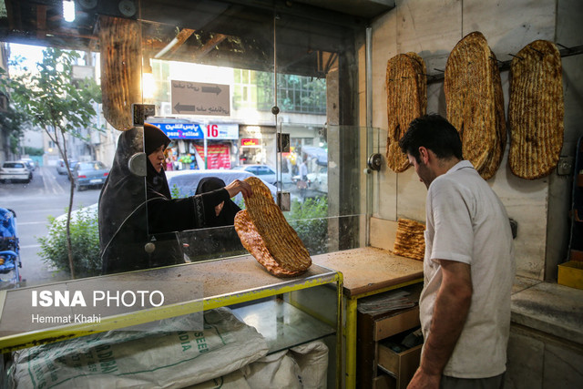 طرح ممنوعیت عرضه کیسه‌های پلاستیکی در نانوایی‌های خوزستان