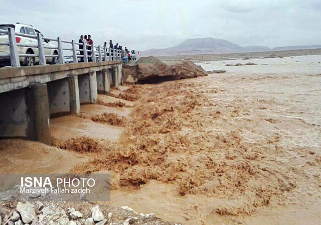 رگبار و سیلاب در راه آذربایجان غربی