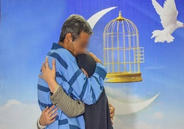 پس انداز زوج تهرانی۱۳ نفر از زندانیان جرایم غیرعمد را آزاد کرد