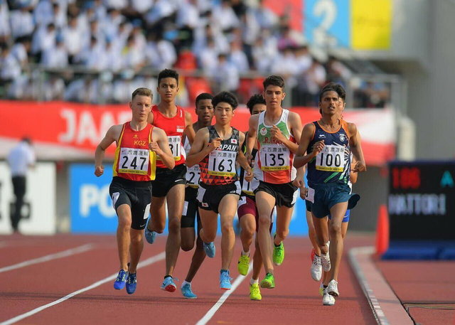 مدال نقره دوی ۸۰۰ متر جوانان آسیا برای نماینده ایران