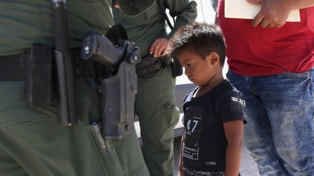 شمار کودکان جدا شده از والدین مهاجر در ‌آمریکا دو برابر می‌شود