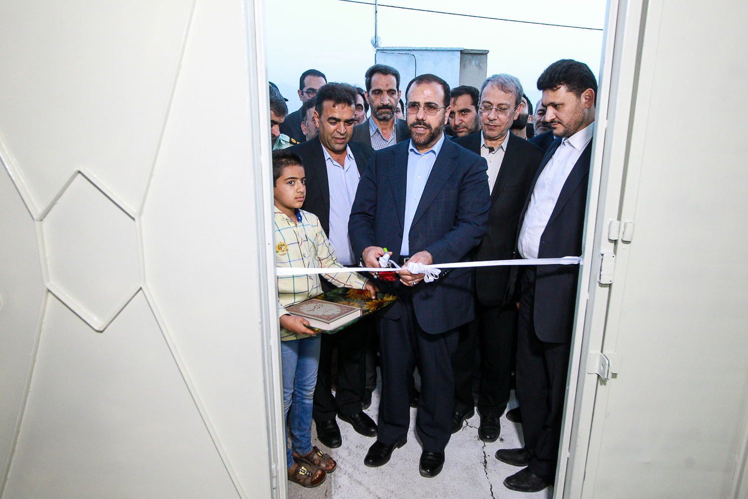 واحد تولید لوازم بهداشتی و صنعتی در خوانسار افتتاح شد